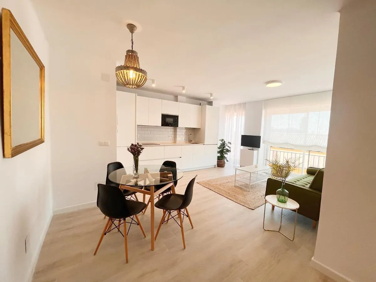 Apartamento Homely Malaga Cienfuegos, Plaza De La Merced Con Vistas